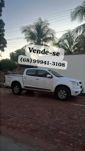 Chevrolet S10 Pick-up LT 2.8 TDI 4X4 CD Diesel 2013