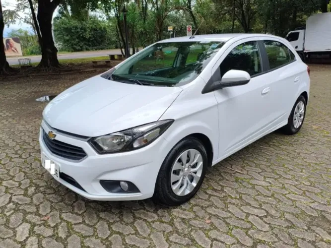 Chevrolet Onix Hatch LT 1.4 8V Flex Mec. 4P 2018