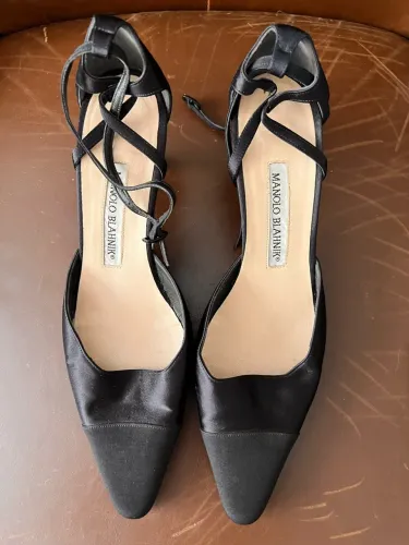 Scarpin | Manolo Blahnik
