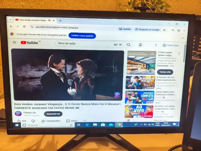 Monitor 19 Preto Led 19  Bluecase - / Hdmi / Vga