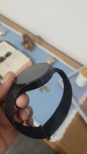 Galaxy watch 6 44mm carreg + 3 pulseiras
