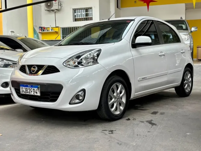 Nissan March SV 1.6 16V Flexstart 5P Aut. 2017