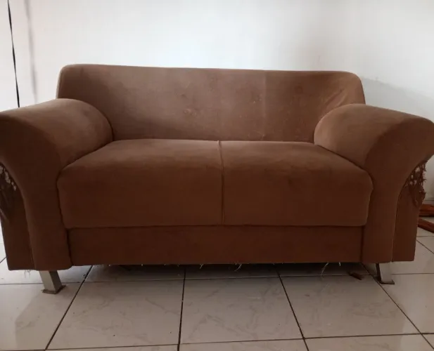Sofá 2 lugares 