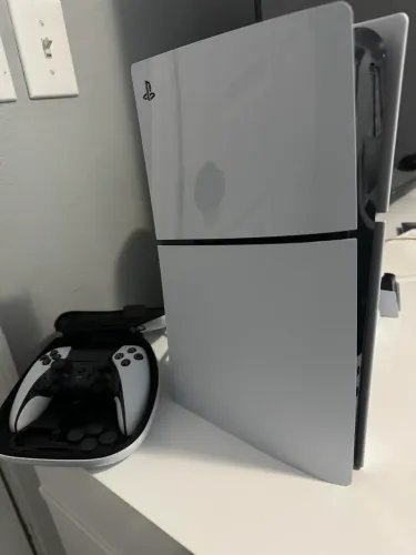 PS5 Slim 1TB 