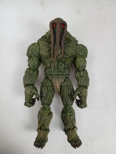 Marvel Legends Man-Thing Homem Coisa BAF
