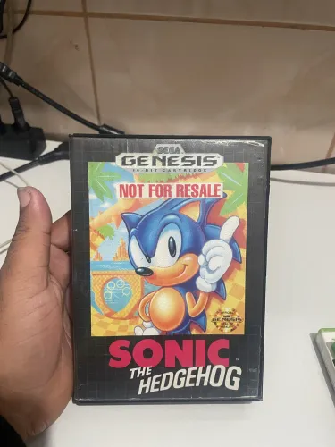 Sonic the hedgehog com caixa