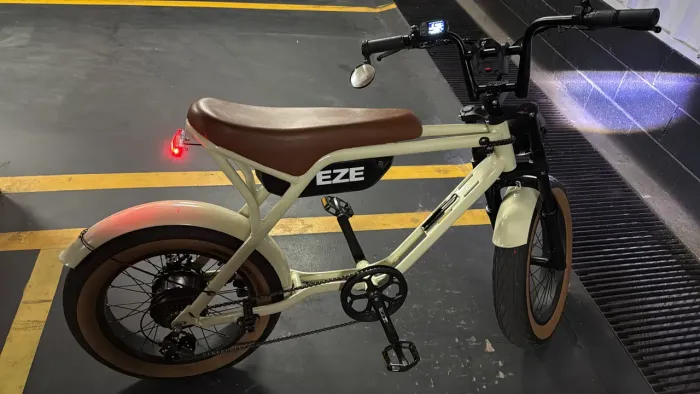 Bicicleta Elétrica EZE Quest