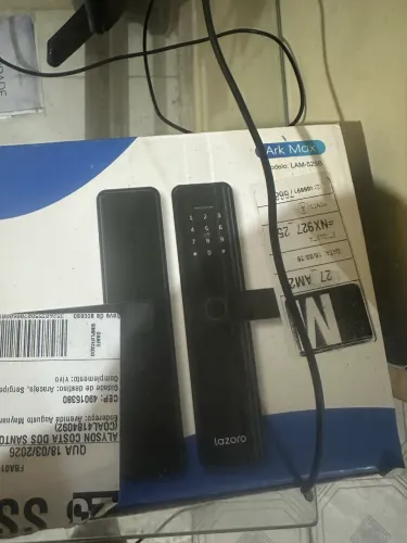 Fechadura eletrônica lazoro 