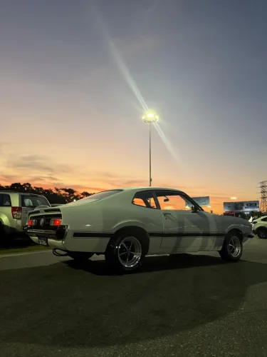Ford Maverick Super Luxo Coupe V8 16V Gasolina 2P Manual 1974