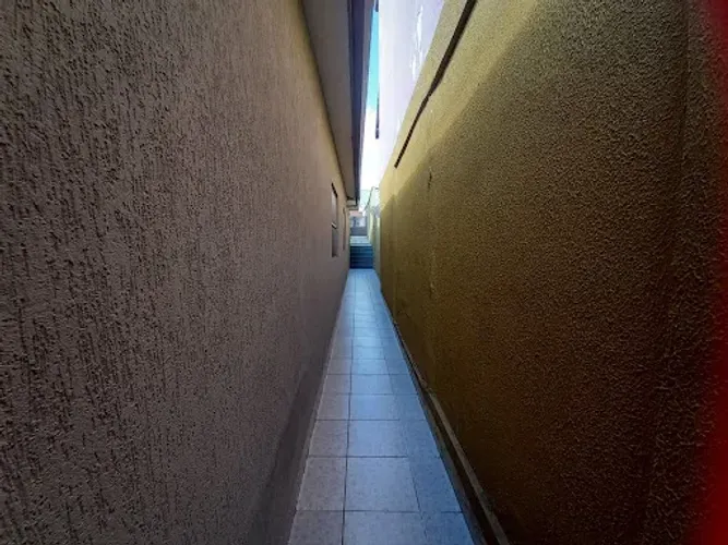 Casa com 2 dormitórios para alugar, 60 m² por R$ 1.600,00/mês - Vila Assis Brasil - Mauá/S