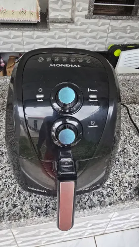 Fritadeira elétrica Mondial - Family 4l