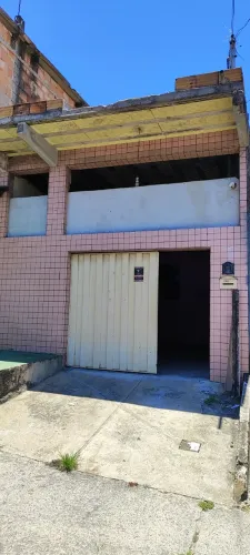 Casa/barracão