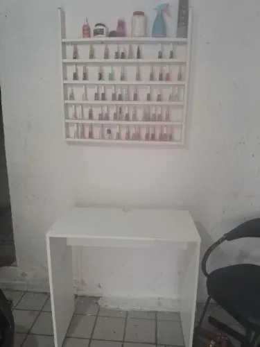 Vendo porta esmalte grande todo em mdf