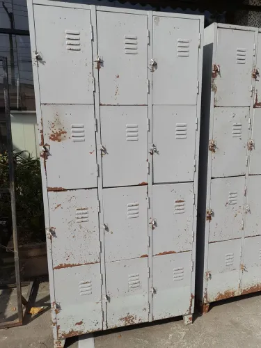 Armário de aço 12 portas - usado
