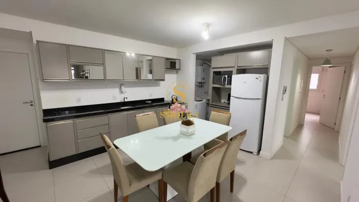 Apartamento Mobiliado com 3 Dormitórios a 200 Metros do Mar nos Ingleses Norte | Florianóp