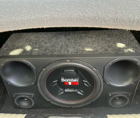 Caixa Trio Completa Bomber One 12 + 2 Driver + 2 Tweeter