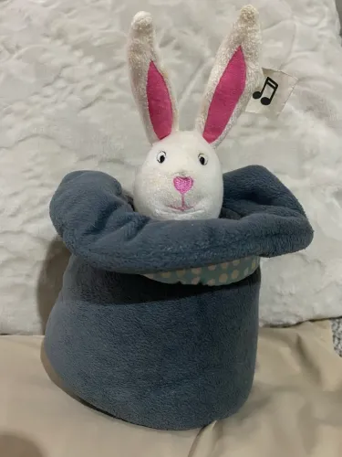 Coelhinho de decoração de Páscoa musical