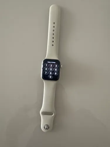 Apple Watch SE 2ª Geração 40mm GPS + Cellular - Muito Conservado