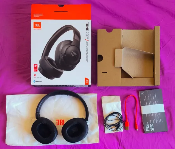 JBL Tune 720 bt