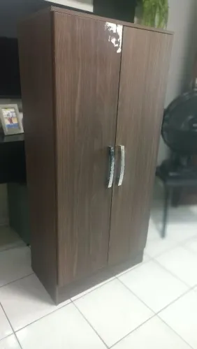 Armário/guarda roupa