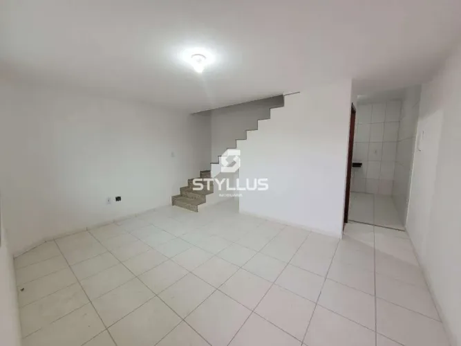 Condominio em Rua Belo Vale - 72m² (Ref: CA6389)