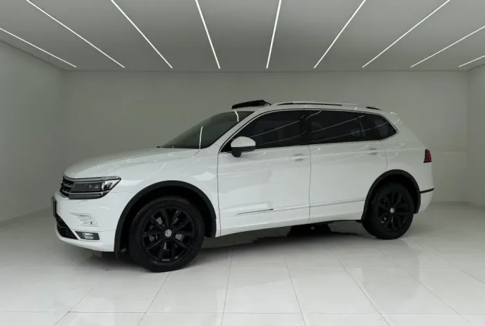 Volkswagen Tiguan Allspac Comf 250 TSI 1.4 Flex 2019