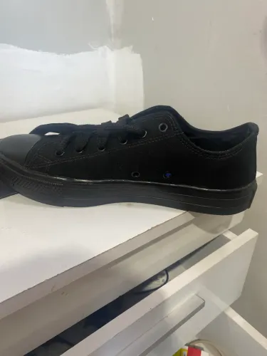 Al star converse preto 5 dias de uso