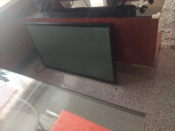 Televisão LG 40 polegadas