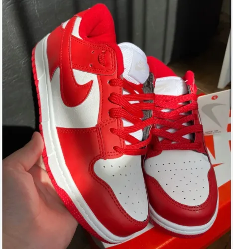 Tênis Nike Dunk Low "University Red" origina