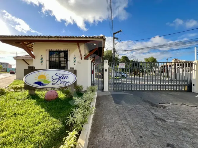 Casa com 3 quartos à venda no Condomínio San Diego - 320 m² de área total