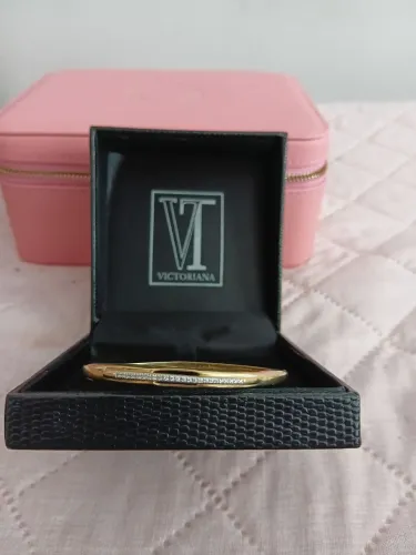 Pulseira Bracelete em Ouro Amarelo 18K com Diamante - Princess