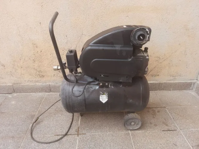 Compressor shulz 24 litros