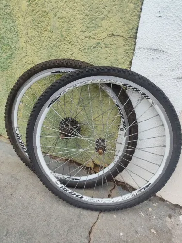 Rodas de Bicicleta Dianteira e Traseira Aro Aero Vzan 26"