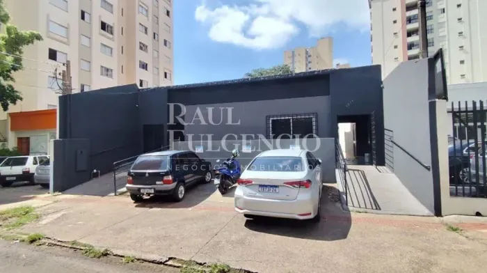Casa comercial para alugar no centro de Londrina