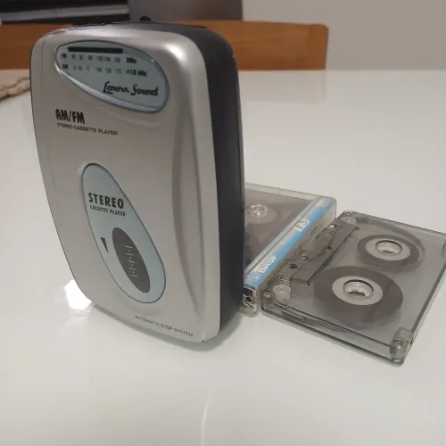 Walkman - Stereo Com radio AM e FM