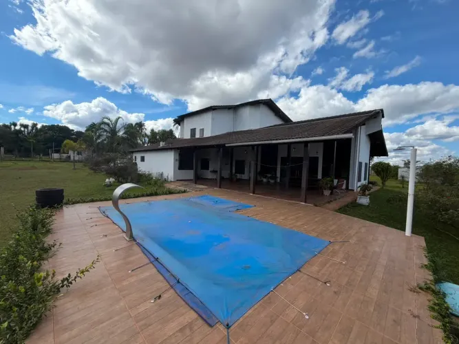 Alexandre Gusmão, DF-435 - Casa com 10.000m2 à venda