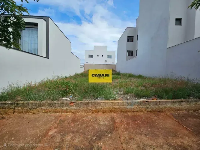 Terreno á venda no Portal Ville Azaleia em Boituva