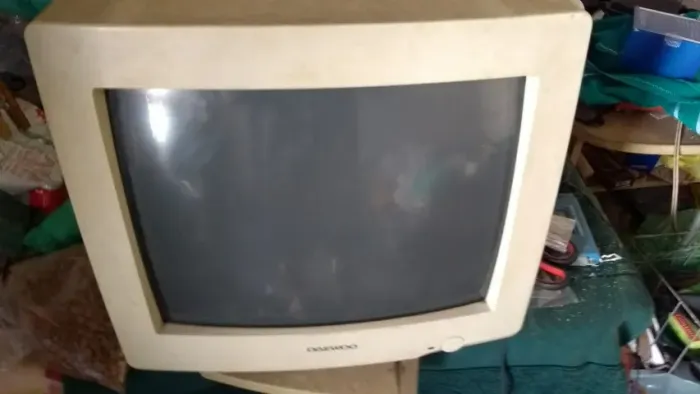 Monitor CRT Daewoo 1427X 14" Colorido SVGA (Para Restauro / PC Antigo) - RJ