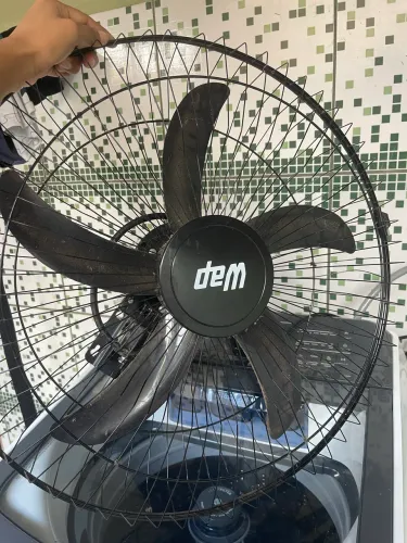 Ventilador de parede