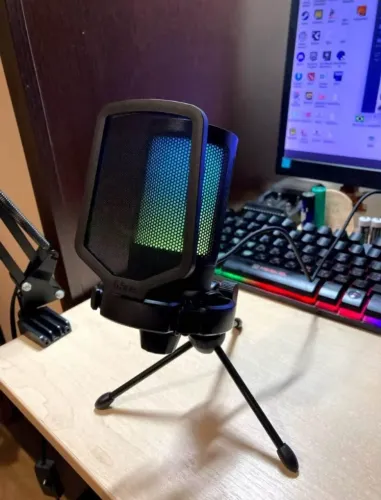 Pra vender logo: Super Microfone Gamer e Podcast Streaming A6v Fifine