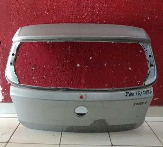 Tampa da Mala BMW 118i E87 2003 A 06 Hatch