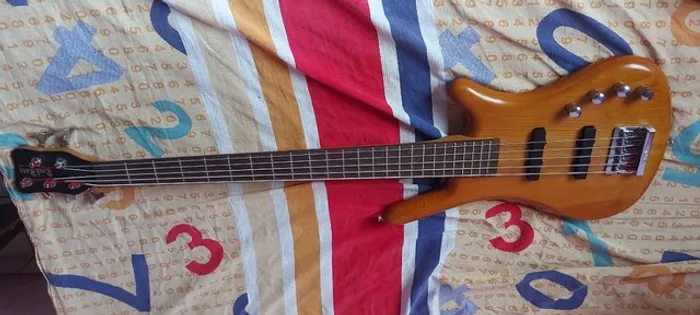 Baixo 5 Cordas Rockbass Warwick Corvette