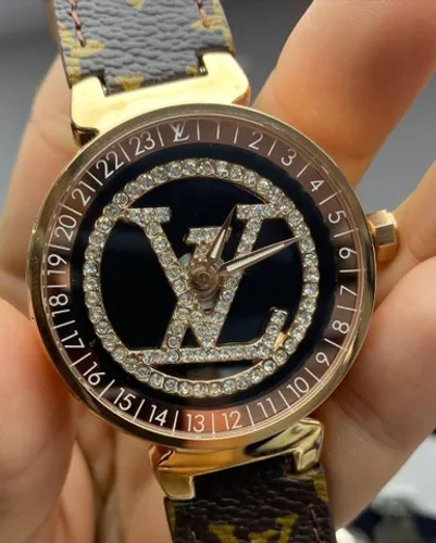 Relógio Louis Vuitton Feminino couro altíssima qualidade