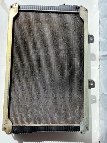 Radiador Mercedes Benz Axor 2035 2040 2044 2540 2544 2640 