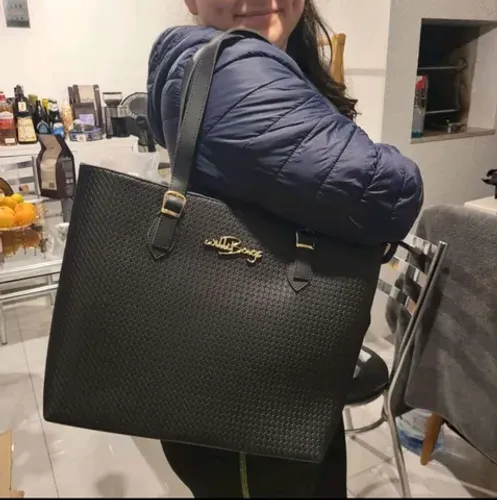 Bolsa grande mais uma de mão pague uma leve duas