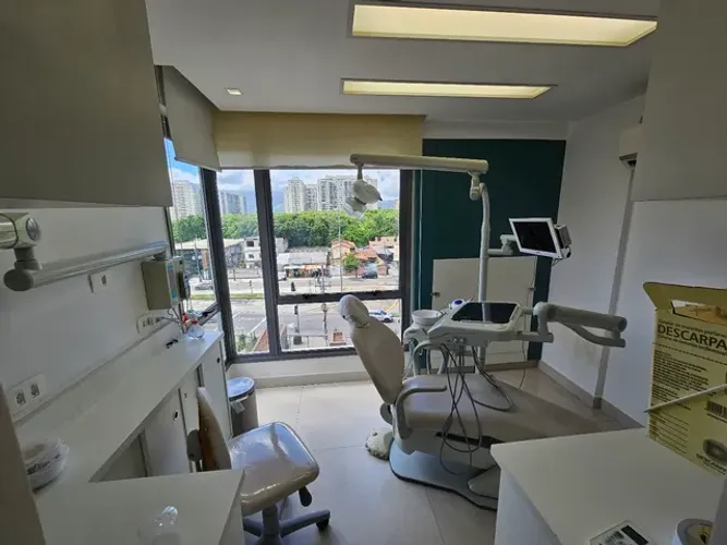 Oportunidade! Sala Comercial com Consultório Odontológico Montado - Próx. Parque Olímpico