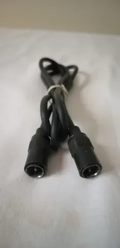 Cabos AV para vídeo cassete, blindado, 75 Ohms, novo, comprimento 1,35 m. 