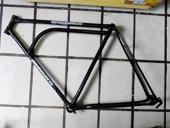 Quadro de bicicleta antigo