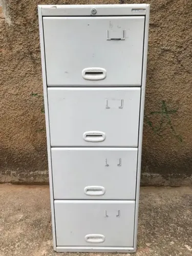 Porta arquivo semi novo