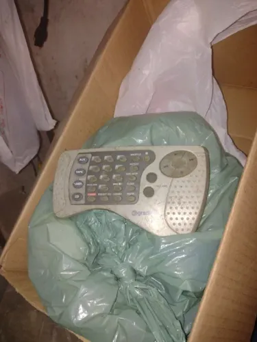 Controle Remoto Gradiente - Som e TV energy E600
